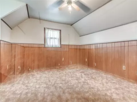 Bedroom - 332939 E 1020 Rd, Harrah, OK 73045 photo 5 of 10