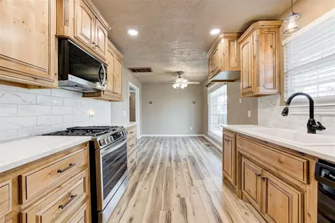410 Sky Ln, Tuttle, OK 73089 photo 16