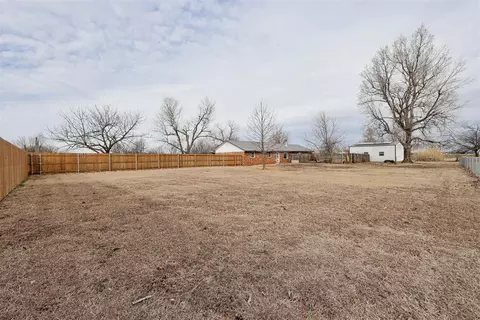 410 Sky Ln, Tuttle, OK 73089 photo 31