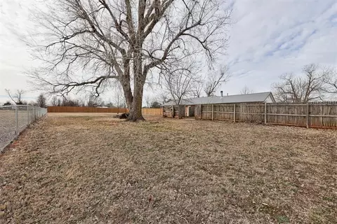 410 Sky Ln, Tuttle, OK 73089 photo 33
