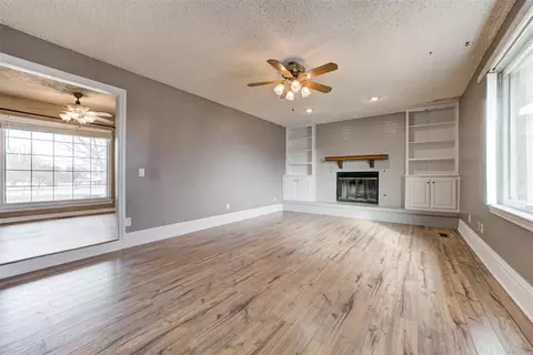 410 Sky Ln, Tuttle, OK 73089 photo 7