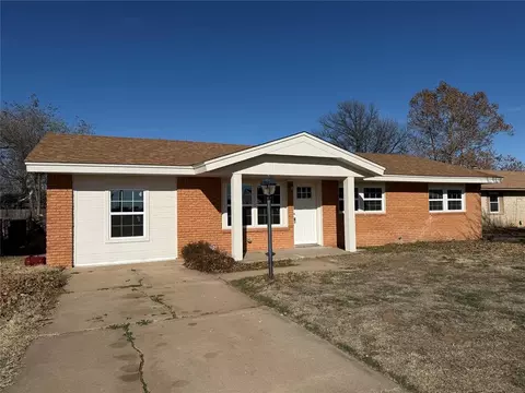 1115 Asalee St, Altus, OK 73521 photo 1