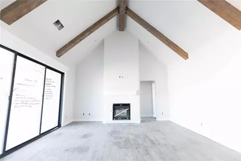 8701 Ryker Rd, Yukon, OK 73099