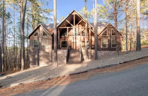 706 Red Berry Trl, Broken Bow, OK 74728