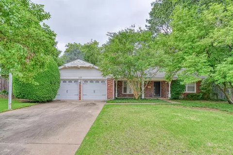1109 Westbrooke Ter, Norman, OK 73072