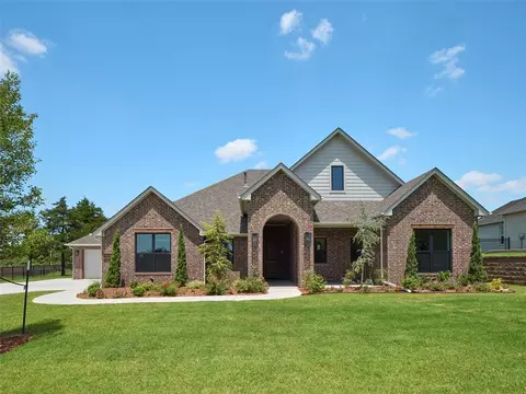 9225 SW 90th St, Mustang, OK 73064
