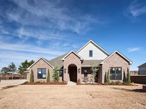 9225 SW 90th St, Mustang, OK 73064