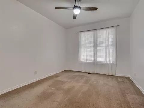 Bedroom - 1925 Kyle Dr, Guthrie, OK 73044 photo 1 of 5