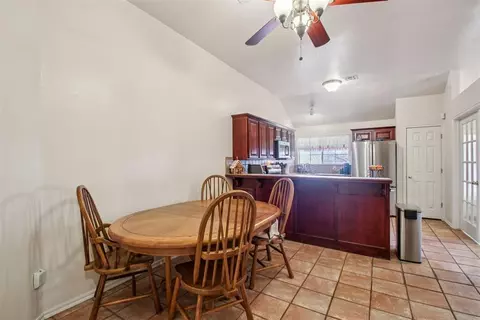 Dining - 4020 Bald Eagle Dr, Norman, OK 73072 photo 1 of 3