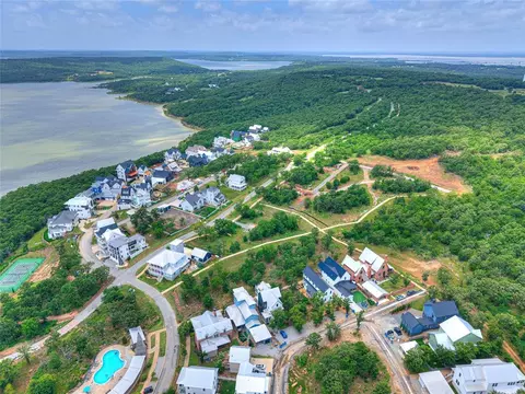 112 Ridgeline Rd, Carlton Landing, OK 74432