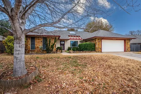 8129 NW 82nd St, Oklahoma City, OK 73132