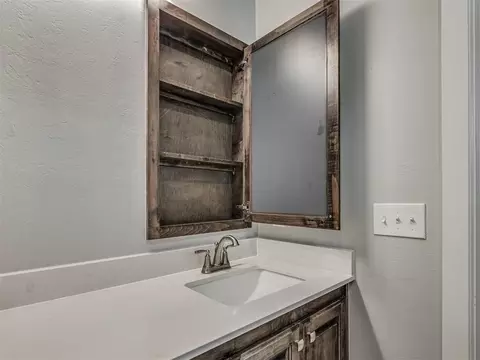 2029 Northfork Dr, Moore, OK 73160 photo 23