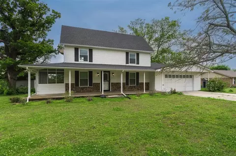 1823 W Highland St, Shawnee, OK 74801