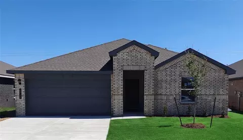 2712 Casey Dr, Yukon, OK 73099