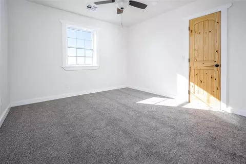 Bedroom - 620 Rusty Wayne Dr, Mooreland, OK 73852 photo 4 of 6