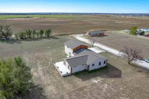 View/Area - 620 Rusty Wayne Dr, Mooreland, OK 73852 photo 2 of 5