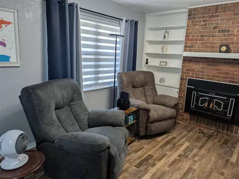 Living - 1301 Vine St, Norman, OK 73072 photo 2 of 2