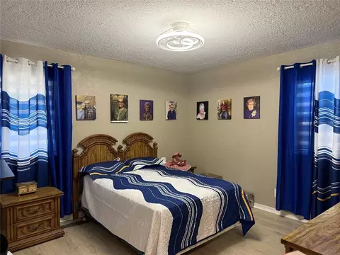 Bedroom - 1301 Vine St, Norman, OK 73072 photo 4 of 4