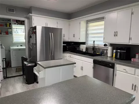 Kitchen - 1301 Vine St, Norman, OK 73072 photo 1 of 3