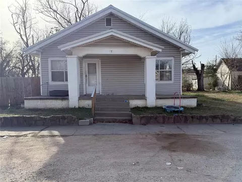 515 W 10th St, Shawnee, OK 74801