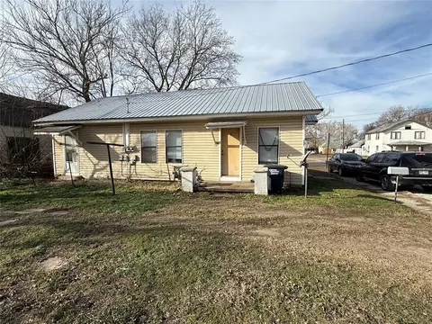 527 W 10th St #527/529, Shawnee, OK 74801