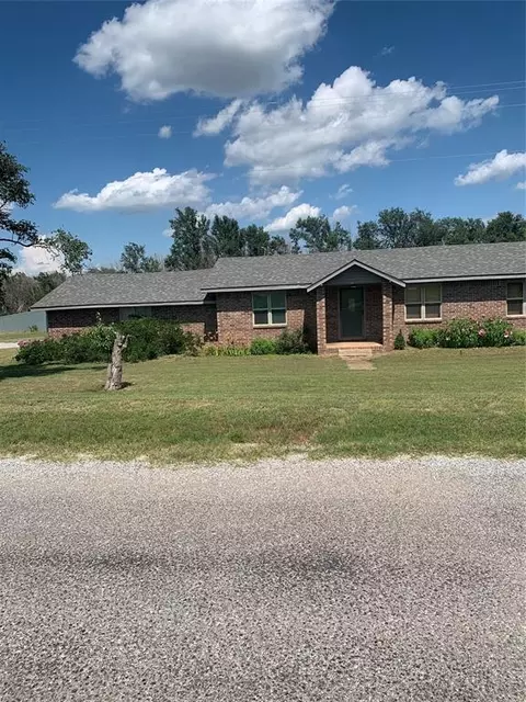 28153 County Street 2540 St, Fort Cobb, OK 73038