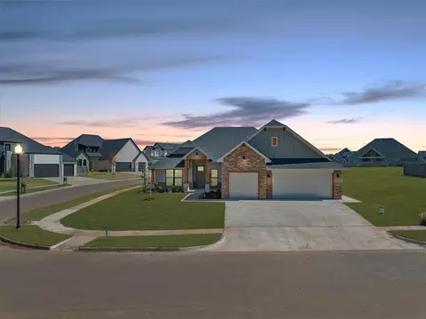 14608 Giverny Ln, Yukon, OK 73099