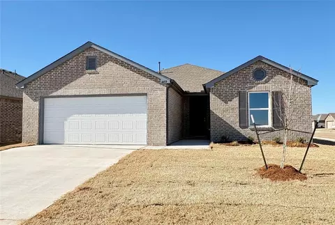 449 Silas Dr, Tuttle, OK 73089
