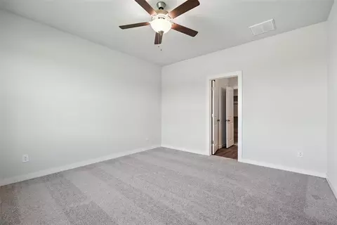 Bedroom - 1018 Prairie Dr, Tuttle, OK 73089 photo 2 of 7