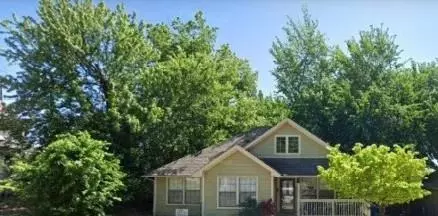 410 S 1st St, Guthrie, OK 73044