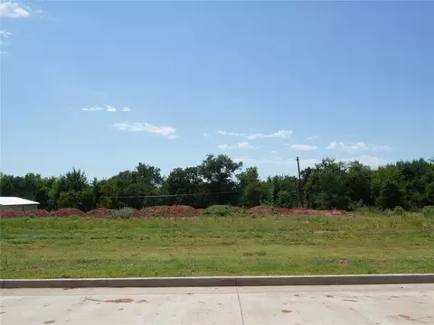 1525 Cambria Dr, Edmond, OK 73013