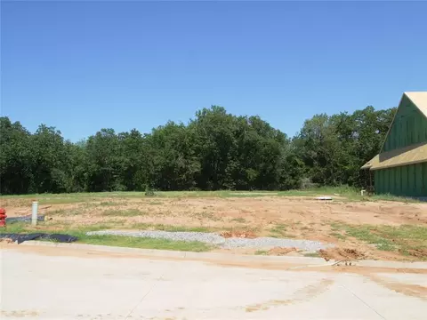 1516 Cambria Dr, Edmond, OK 73013