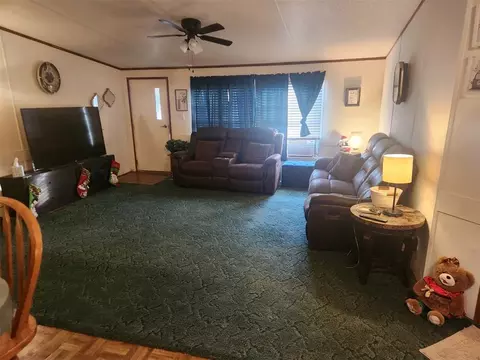Living - 314 Pine St, Wilson, OK 73463 photo 1 of 1