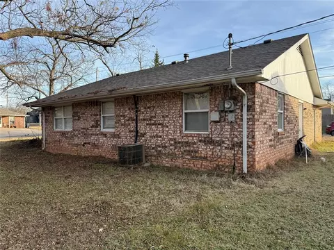 Other - 508 E Wallace St, Shawnee, OK 74801 photo 2 of 6
