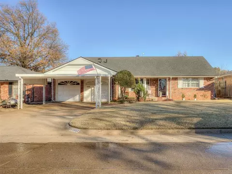 3652 Sunvalley Dr, Midwest City, OK 73110