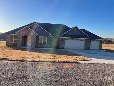 2170 Vintage Ln, Blanchard, OK 73010
