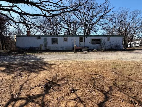 18865 E Stonetree Ln, Luther, OK 73054