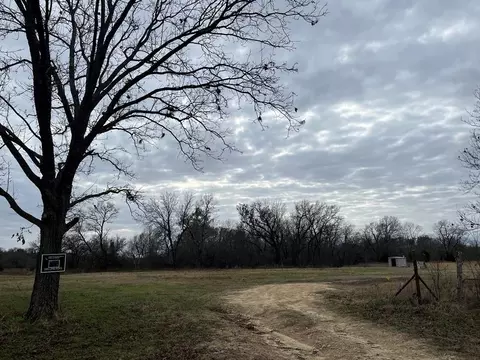 385101 E 1100 Rd, Weleetka, OK 74880
