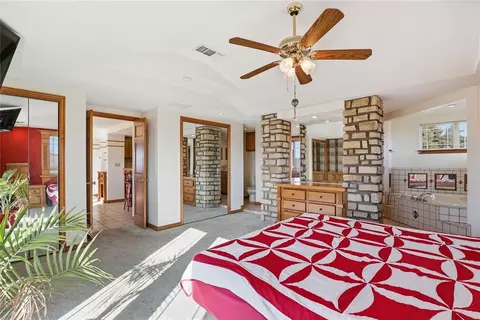 Bedroom - 1722 N Myers Rd, Apache, OK 73006 photo 4 of 6