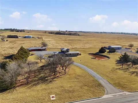 View/Area - 1722 N Myers Rd, Apache, OK 73006 photo 2 of 5