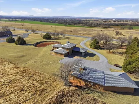 View/Area - 1722 N Myers Rd, Apache, OK 73006 photo 4 of 5