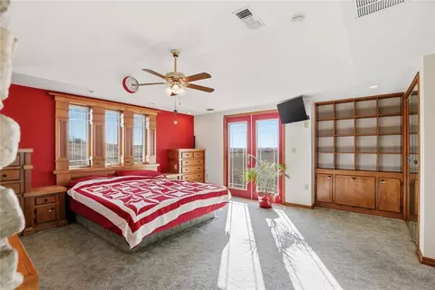 Bedroom - 1722 N Myers Rd, Apache, OK 73006 photo 3 of 6
