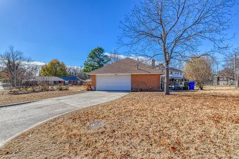Exterior - 1801 Thorton St, Norman, OK 73069 photo 9 of 9
