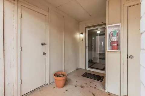 1711 E Lindsey St #3, Norman, OK 73071