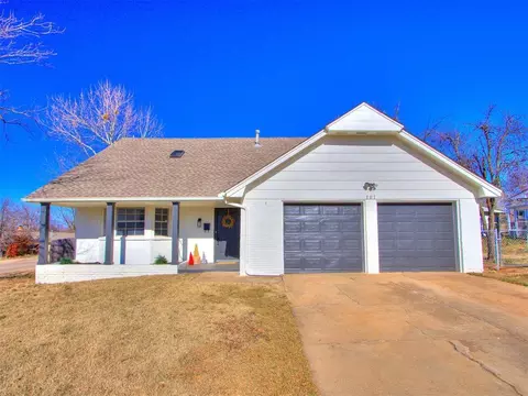 301 Wichita Dr, Norman, OK 73071