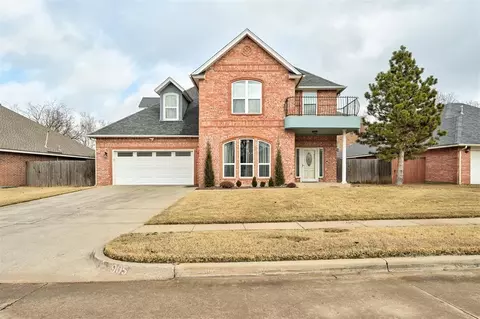 905 Andrea St, Norman, OK 73072