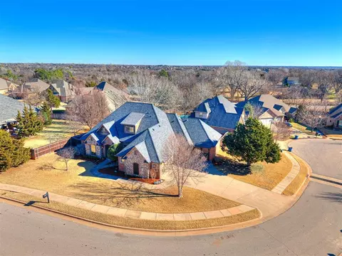 View/Area - 1433 Bay Bridge Ct, Edmond, OK 73034 photo 1 of 4