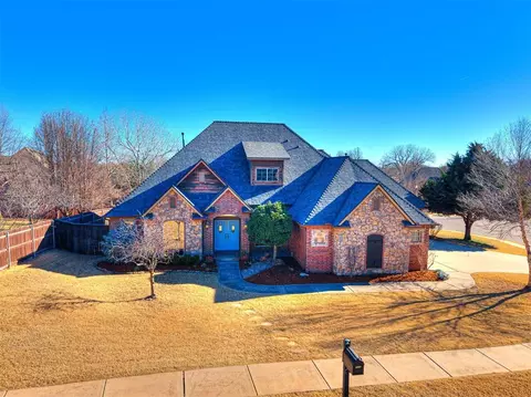 1433 Bay Bridge Ct, Edmond, OK 73034