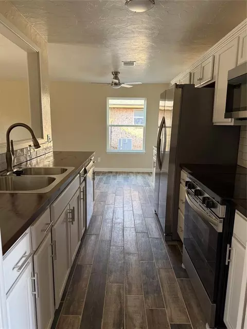 Kitchen - 1808 E Tyler St, Altus, OK 73521 photo 1 of 2