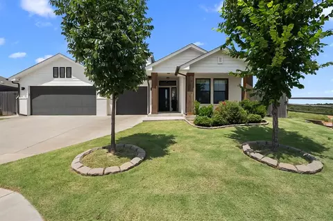 2404 Cedar Elm Pl, Choctaw, OK 73020